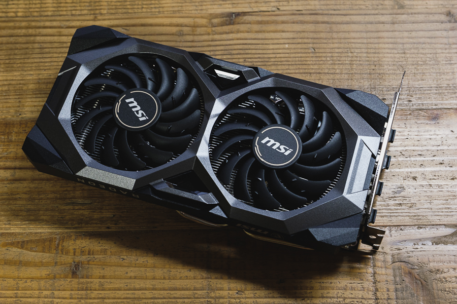 写真編集にも使うメインPCを AMD Ryzen 7 3700X ＋ Radeon RX 5700 で