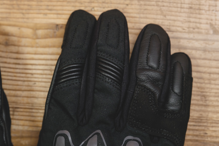 防水グローブ】長距離ツーリングに備えて、アルパインスターズ HYDE XT