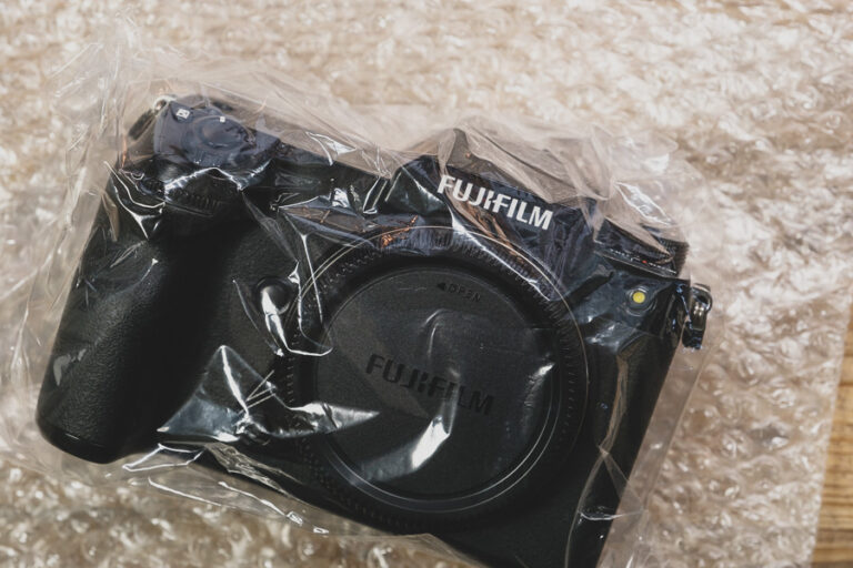 FUJIFILM X-E3 付属品多数　5月6日限定価格❗️ Amazon.co.jp: Fujifilm X-E3 Mirrorless Digital Camera