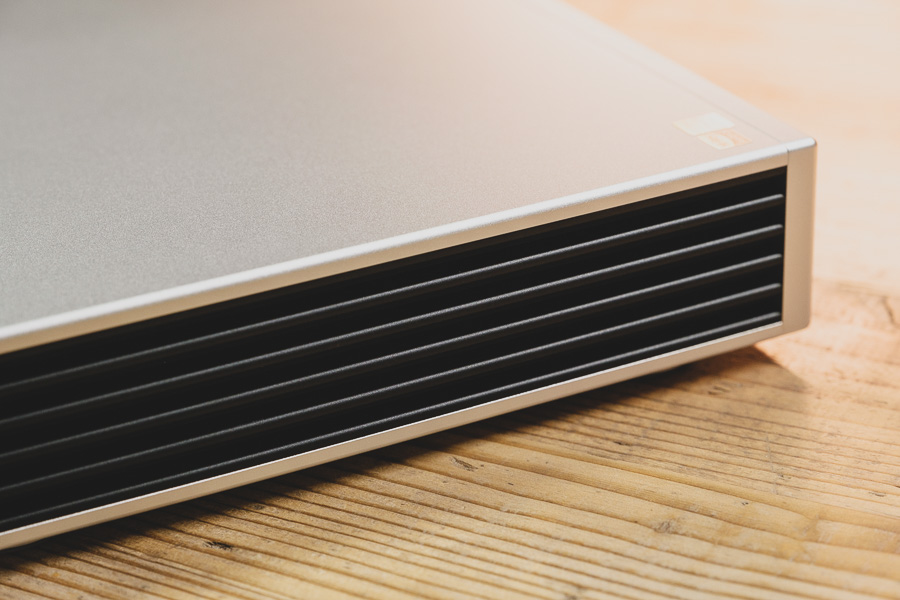 プロケーブル　重鉄　電源タップ　４個口 　1.5m Yahoo!オークション -「ホスピタルグレード プラグ」(家電、AV