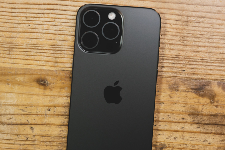 iPhone 13Pro スペースブラック 本体 Amazon | 【整備済み品】 Apple iPhone 13 Pro 128GB グラファイト SIM