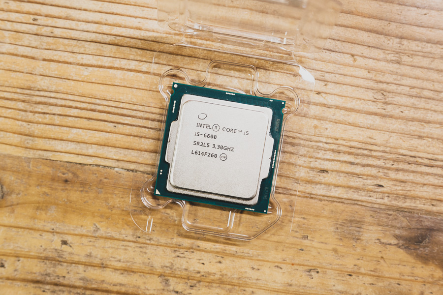 約8年前の自作PCのCPUを「Intel Pentium G4400」から「Intel Core i5