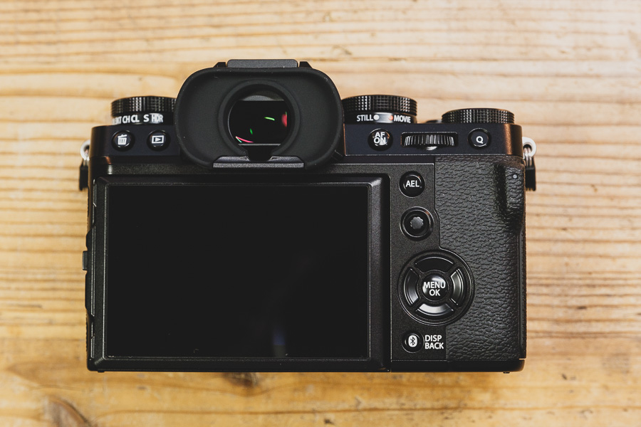 X-T50 の発表を見てたら、いまさら X-T5 を購入したよ｜FUJI X