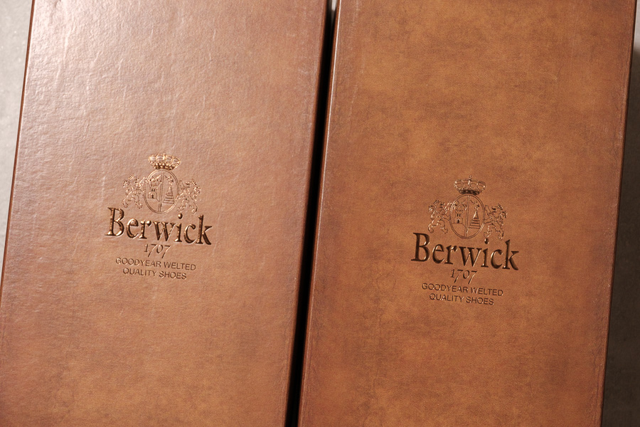 コスパ抜群】Berwick の革靴を気合の2足同時購入【5382LADA