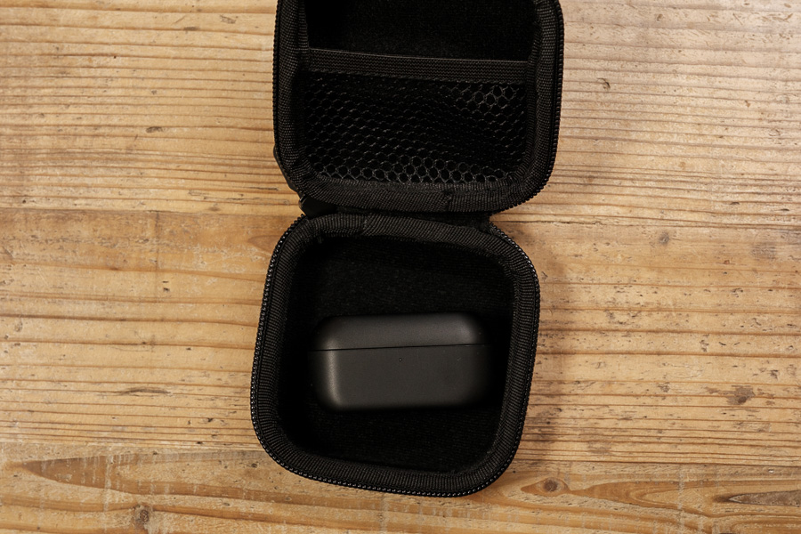 AZ100 のキャンペーンで貰えるオリジナルポーチが届いた｜FUJI X が