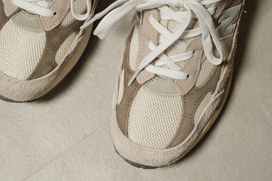 ニューバランス】Made in USA 992 / Moonrock with Mushroom が美色